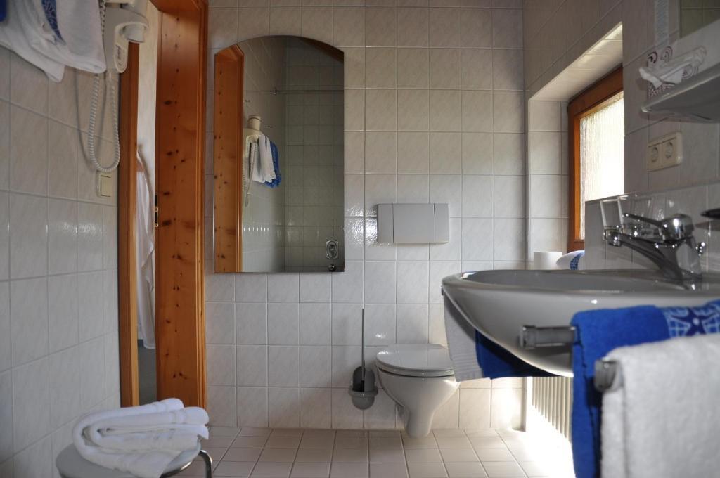 Hotel-Pension Breig Garni Ottenhofen im Schwarzwald Chambre photo