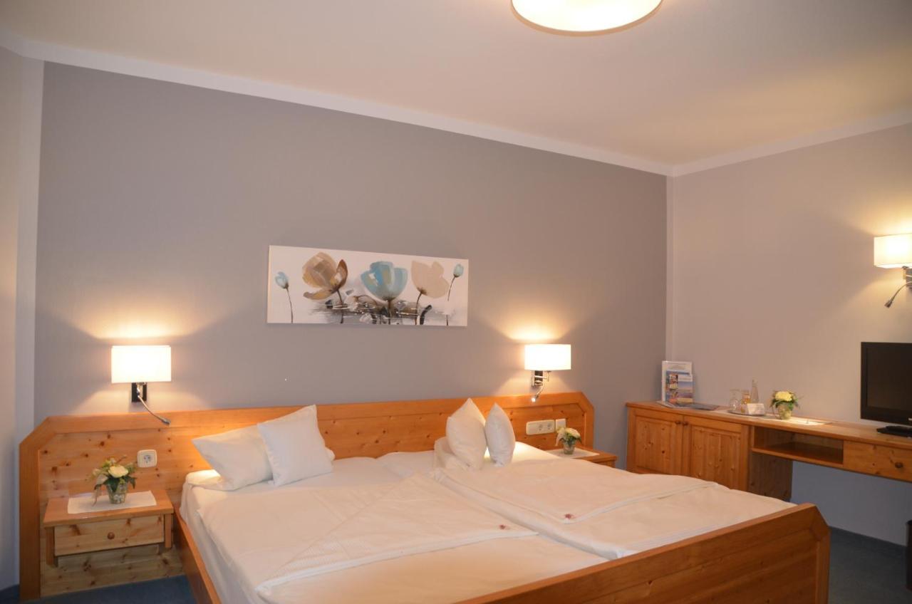 Hotel-Pension Breig Garni Ottenhofen im Schwarzwald Extérieur photo